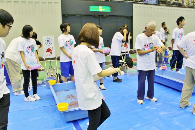 んえ　スタッフ