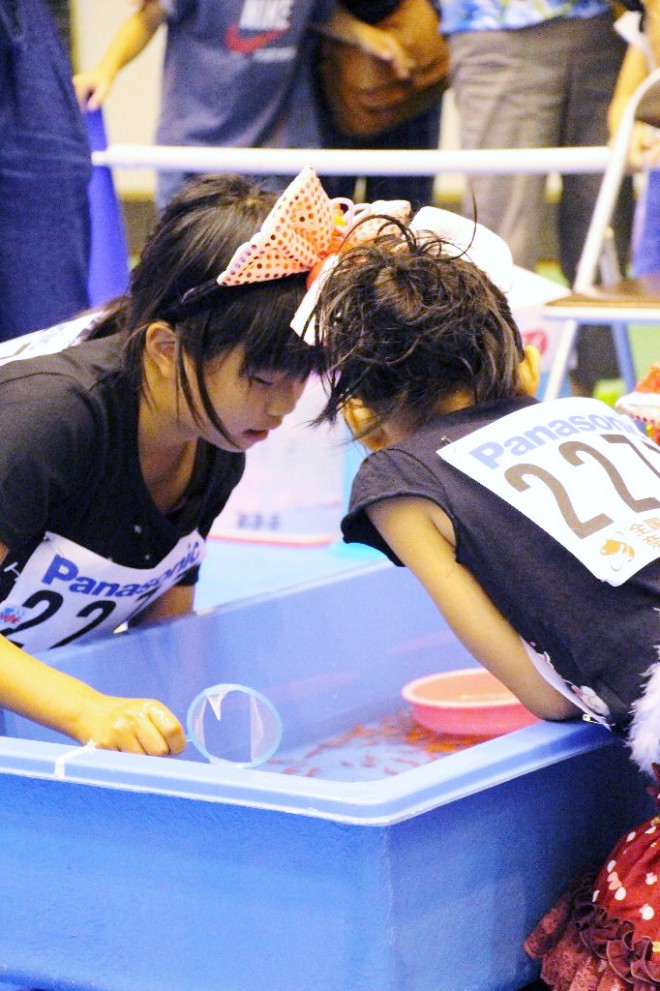 の　金魚すくい３